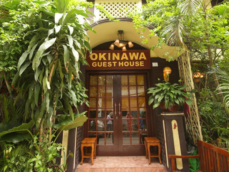 Okinawa Guest House Yangon Exterior foto